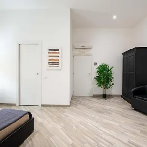 Navona 7 Rzym